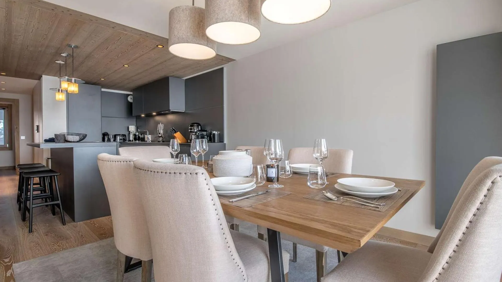 Апартаменты Appartement Moderne Courchevel 1550 - 4 Pers - Centre - Fr-1-631-233